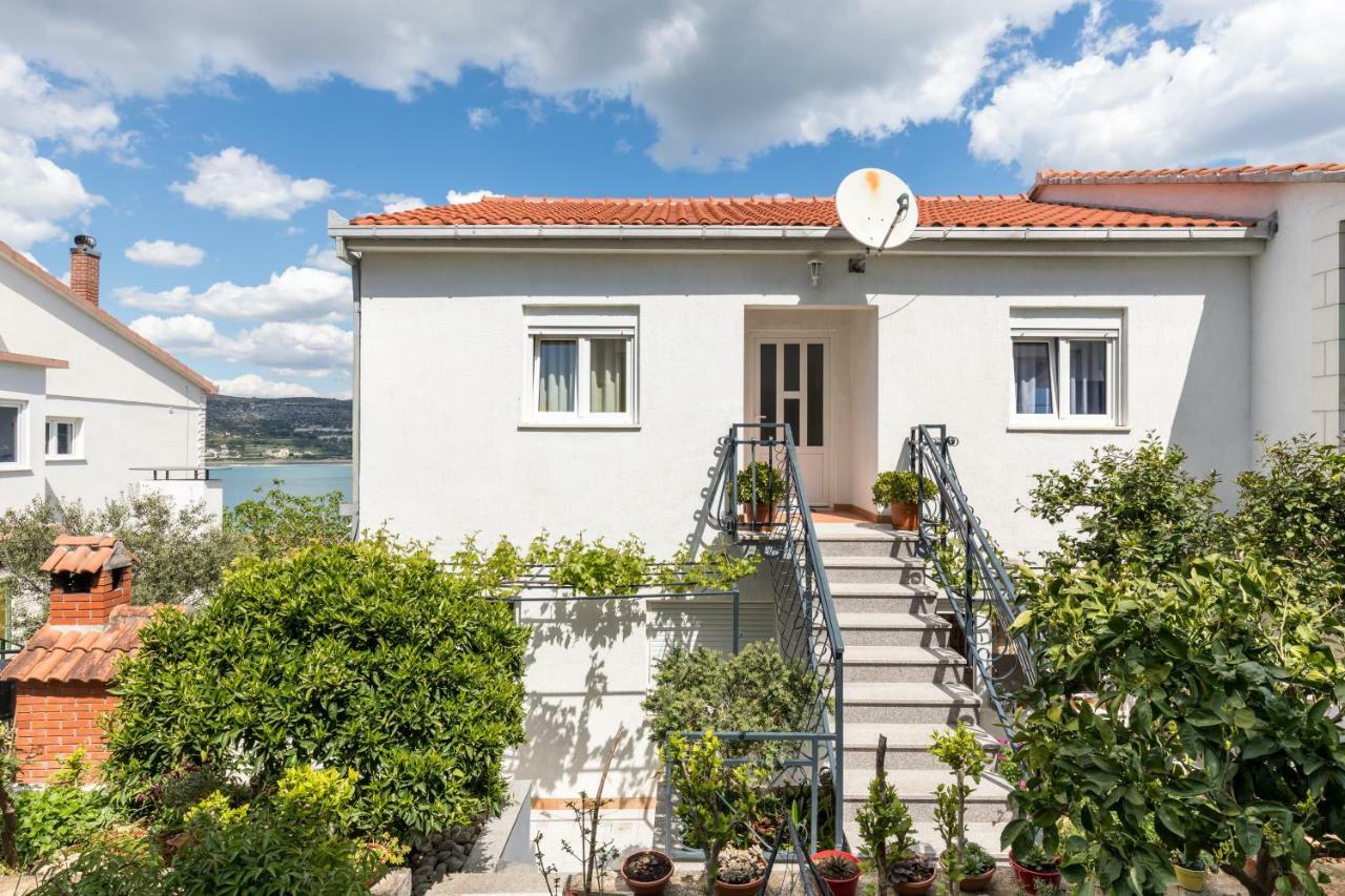 Apartments Rogulj Trogir Exterior foto